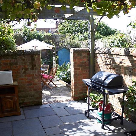 Earl Cottage, وودبريدج المظهر الخارجي الصورة